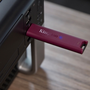 Kingston Launch DTMAX Type-A Flash Drives