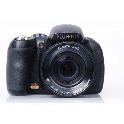 Fuji Film Finepix HS10