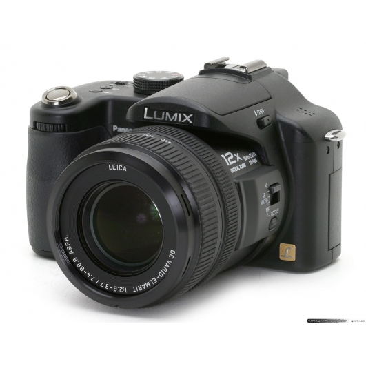 Panasonic Lumix DMC-FZ30
