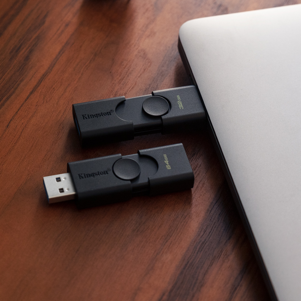 Dual interface with USB Type-A and Type-C ports